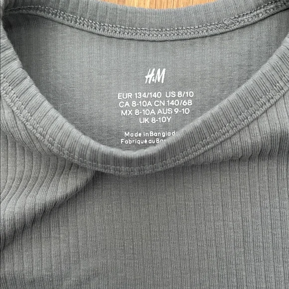 H&M Ribbed Two-Piece Set - Picture 3 of 4